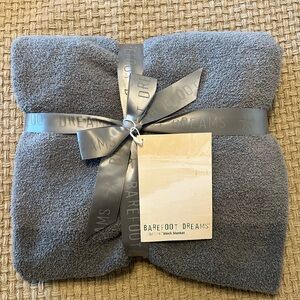 Barefoot Dreams blanket